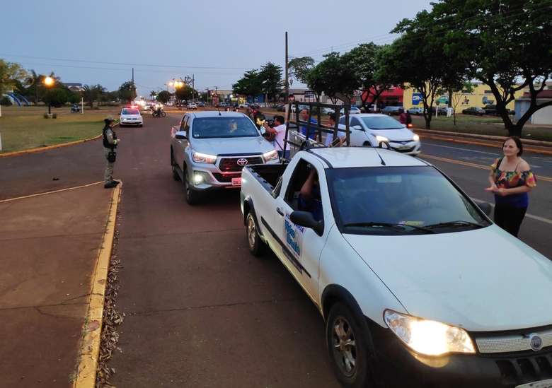 Protesto por mais segurança na Coronel Ponciano mobiliza populares