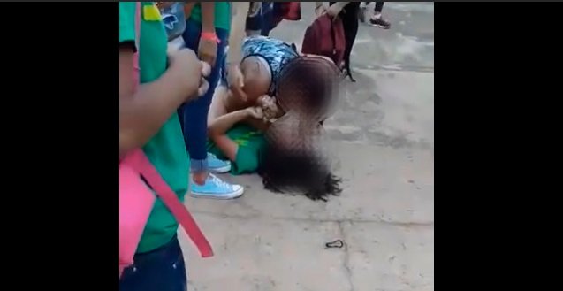 Mãe de aluna invade escola estadual na Capital e agride adolescente