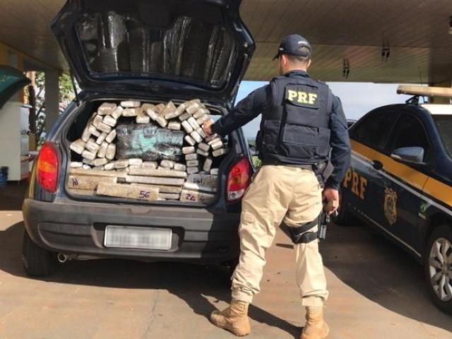Jovem é preso com 304 quilos de maconha que iria para São Paulo