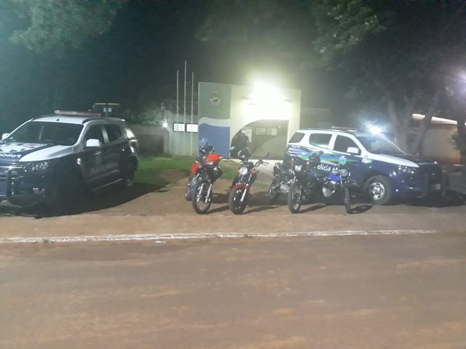 Na Lagoa Bonita, motociclistas foram flagrados praticando direção perigosa 