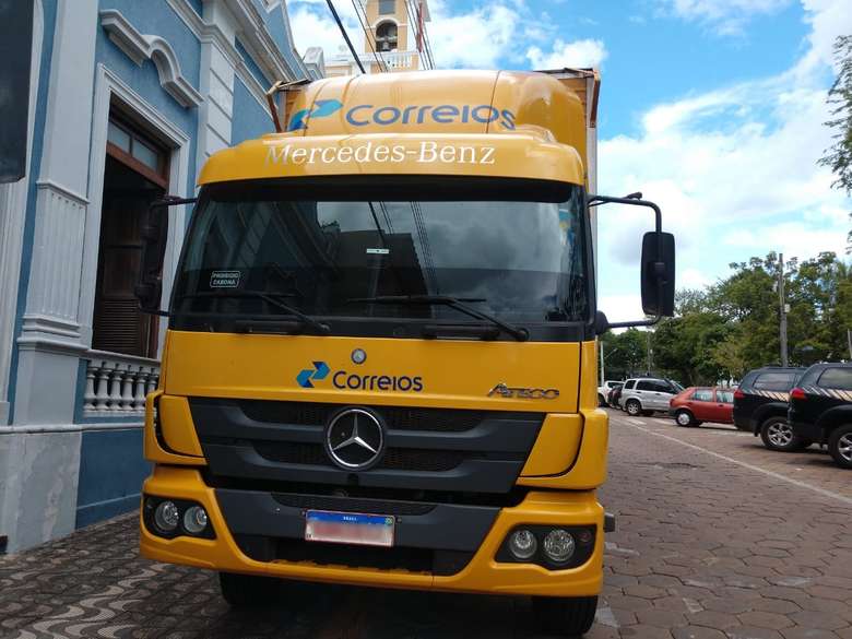 PF encontra cocaína em caminhão que presta serviço aos Correios