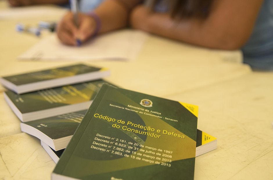 Procon fiscalizará aumento abusivo no preço de produtos usados no combate ao Covid-19