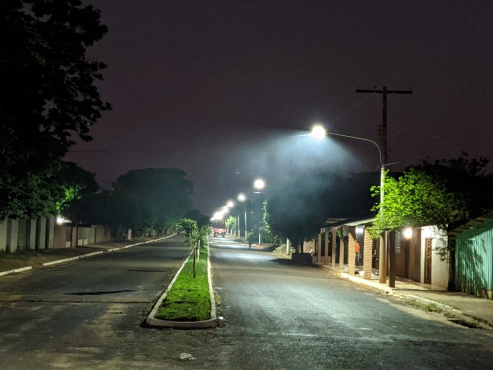 População comemora instalação das luminárias LED em 100% do distrito de Vila União 