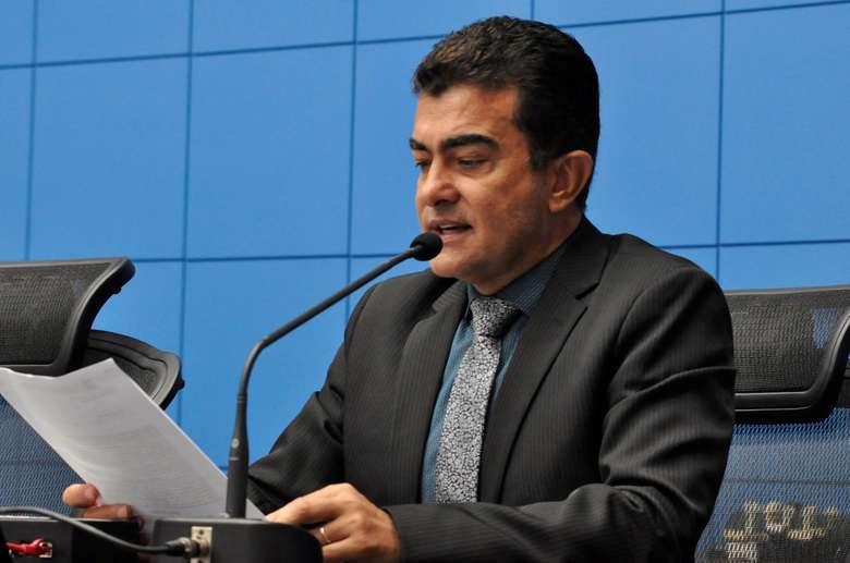 Deputado encaminhou requerimento ao Governo pedindo explicações sobre a obra - Crédito: Luciana Nassar