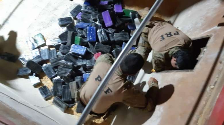 Carga de cocaína foi apreendida pela PRF na madrugada de hoje - Crédito: Divulgação/PRF 
