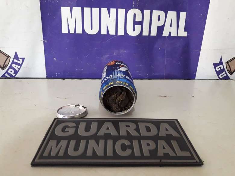 Haxixe estava dentro de lata de energético - Crédito: Divulgação/GMD 