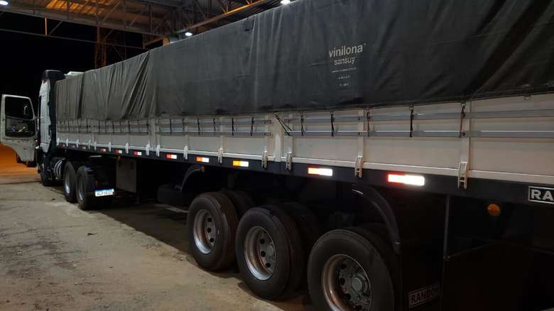 Carretas eram 'construídas' para transporte de cocaína - Crédito: Divulgação/PF 