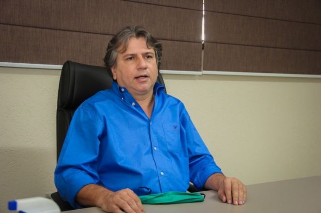 Caravina alerta colegas para a prestação de contas (Foto: Edson Ribeiro)