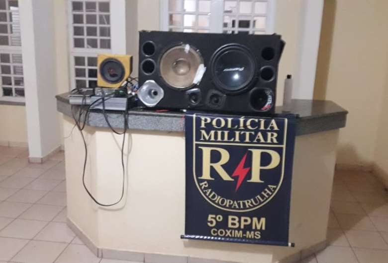 Aparelhagem de som apreendida - Crédito: Divulgação PMMS 
