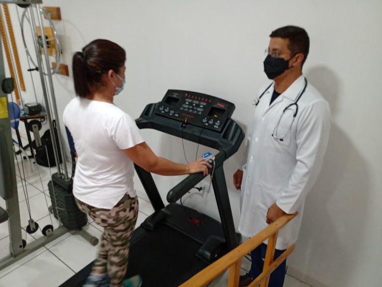 Fisioterapia reabilita pacientes com síndrome do pós Covid-19 em Jateí
