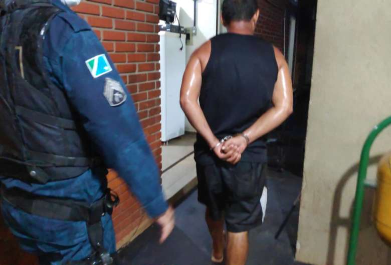 Elizeu de Ávila preso acusado de tráfico de drogas - Crédito: Osvaldo Duarte / Dourados News 