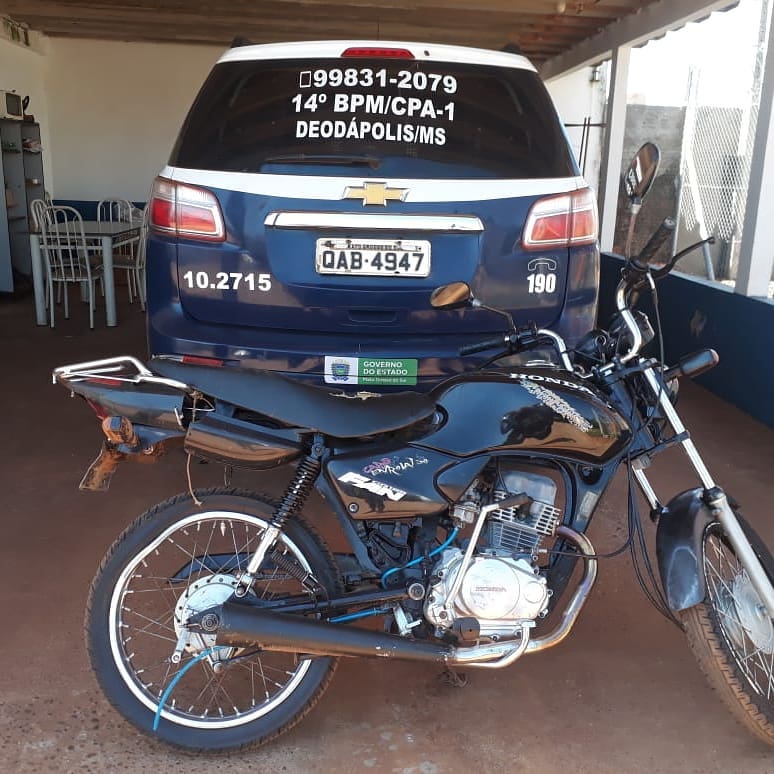 Sem CNH, homem foi detido por direção perigosa após cair de moto em Deodápolis 