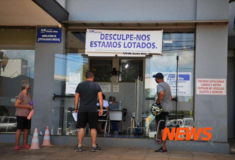 Hospitais de Dourados seguem com 100% da taxa de ocupação na UTI Covid - Crédito: Hedio Fazan/Dourados News 