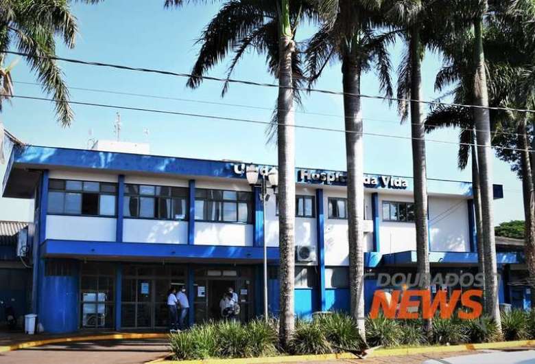 A taxa de ocupação de leitos de UTI-COVID-19/SUS segue em 100% - Crédito: Hedio Fazan/Dourados News/Arquivo 