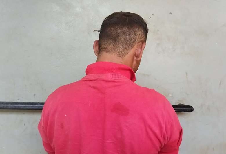 Rapaz de 29 anos disse que cometeu crime de propósito, pois está com saudades e quer reencontrar o marido na prisão - Crédito: Osvaldo Duarte / Dourados News 