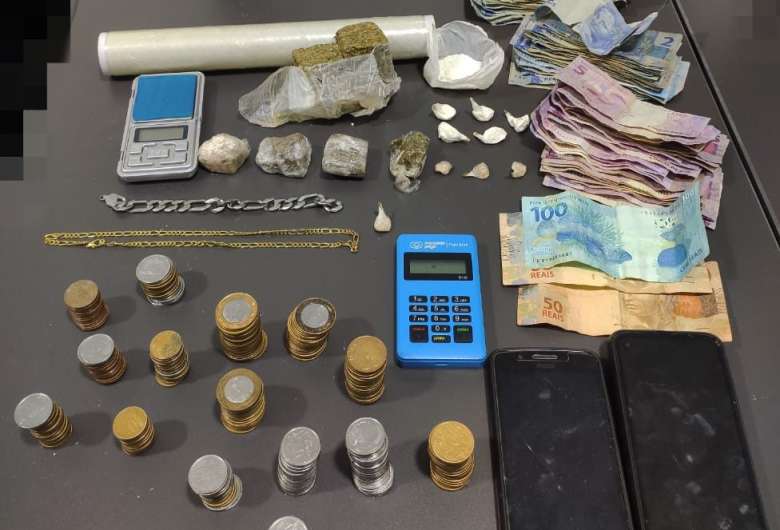 Material apreendido na residência - Crédito: Divulgação PCMS 