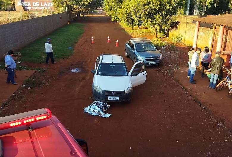 Vítima morreu no local - Crédito: Osvaldo Duarte/Dourados News 