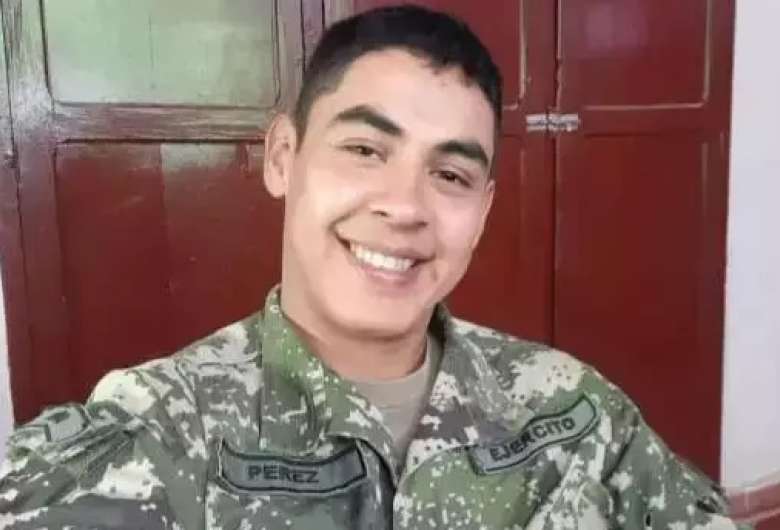 Mauricio Pérez, um dos militares executados no ataque. - Crédito: Divulgação 