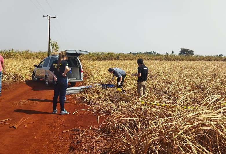A vítima vestia uma calça legue preta e uma blusa de cor amarela - Crédito: Dourados News 