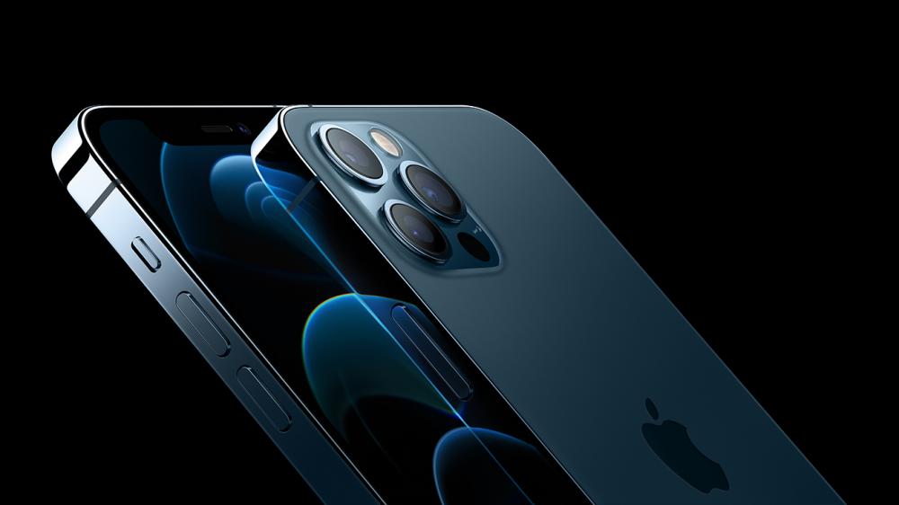 Apple reduz preços de iPhones antigos após lançar iPhone 13