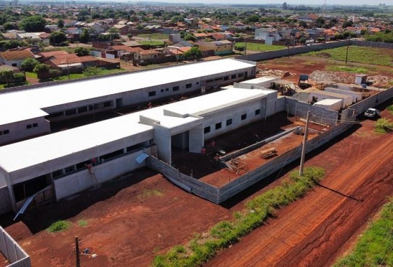 Nova sede do DOF em Dourados está com metade da obra concluída