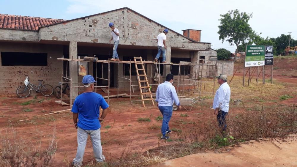 Obras do CEI foram retomadas e creche atenderá em torno de 250 crianças em Deodápolis após término da obra 