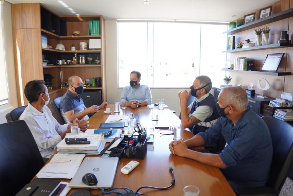 A reunião aconteceu na Sanesul, em Campo Grande 