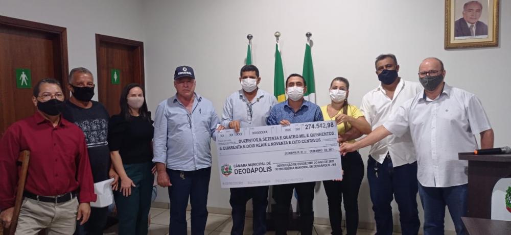 No retorno dos trabalhos legislativos, Presidente destaca harmonia entre os poderes e realiza devolução de duodécimo