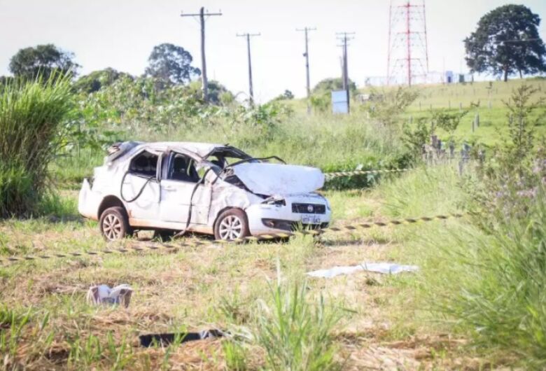 Acidente ocorreu na manhã desta quinta-feira, em Campo Grande - Crédito: Henrique Kawaminami/Campo Grande News 