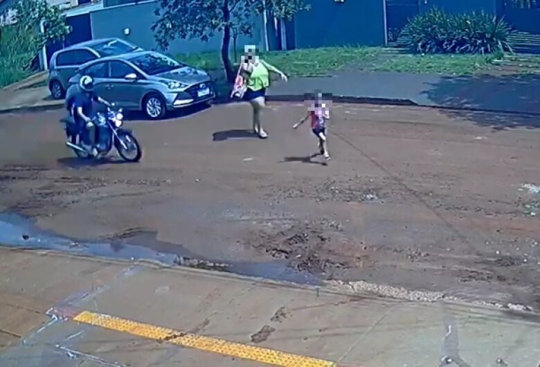 Acidente ocorreu na quarta-feira em Dourados e deixou menina ferida - Crédito: Reprodução 
