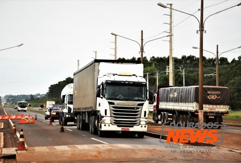 Veículos de carga não terão restrições de horários nesse feriado de Tiradentes - Crédito: Hedio Fazan/Dourados News/Arquivo 