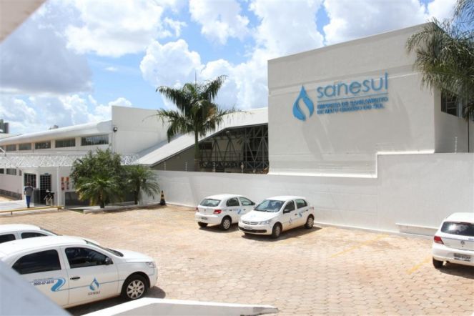 Vista do prédio da Sanesul na capital (Foto: Reprodução)