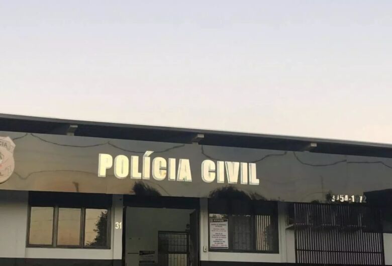Hacker invade rede social, se apossa de fotos íntimas e tenta extorquir mulher
