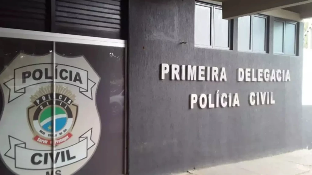 Mulher acorda e flagra marido estuprando filha de 6 anos em MS