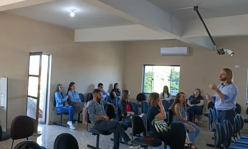 Por meio do programa Cidade Empreendedora, Deodápolis melhora processo de Compras Públicas