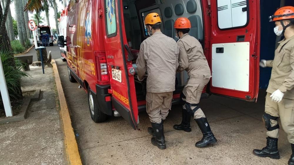 Jovem será levada ao HU, onde será submetida a uma cesárea para retirar a criança; Foto: Adilson Domingos/Ligado Na Notícia