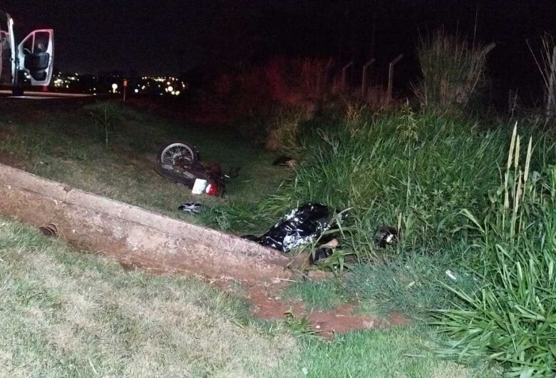 Menina de 15 anos morre em acidente na BR-163
