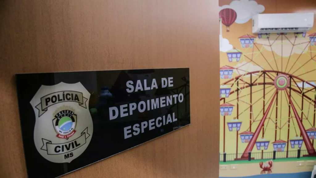 Menina de 10 anos é estuprada por amigo da família enquanto dormia