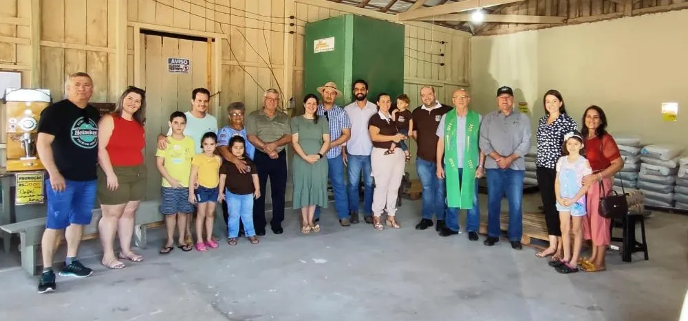 RM Comércio de Cereais e Rações é inaugurado no Distrito de Presidente  Castelo