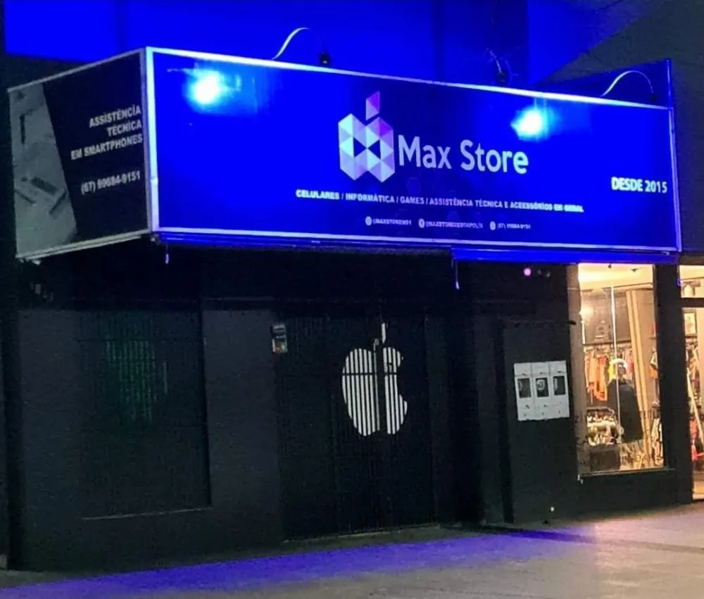 Max Store realiza promoção de fecha-mês com descontos em smartphones