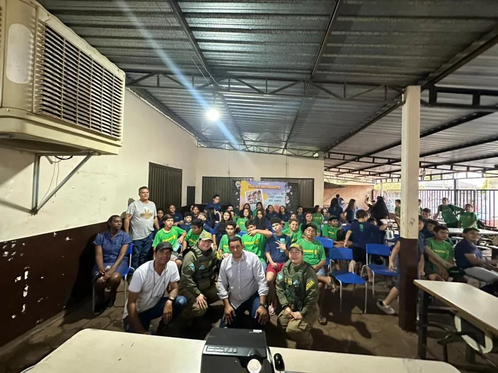 Detran de Deodápolis realiza palestra educativa na Escola Estadual do distrito de Lagoa Bonita