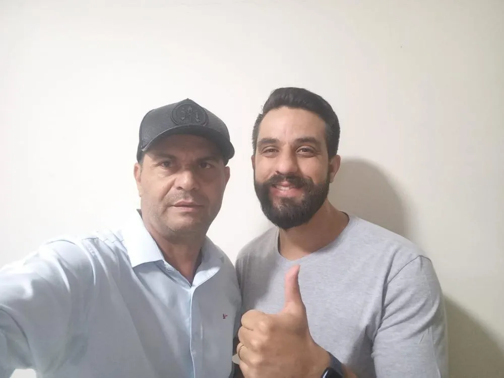 Juninho Anselmo visita e parabeniza Prefeito eleito Jean Gomes pela expressiva vitória em Deodápolis
