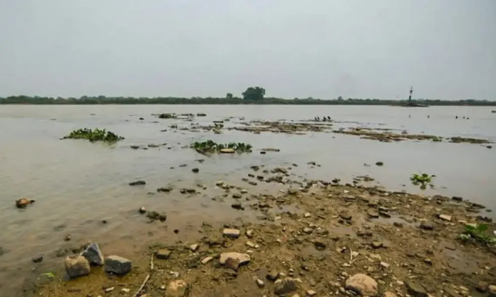 Rio Paraguai registra nível mais baixo da história em meio à seca extrema
