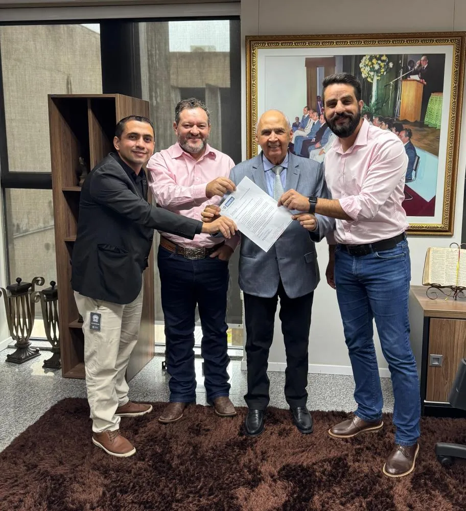 Presidente da Câmara Vereador Juninho Lima e Prefeito Jean Gomes cobram em  Campo Grande andamento da restauração da MS-276 entre Deodápolis e  Dourados