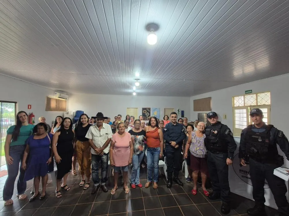 PM e Conselho Comunitário de Segurança realizam ações de combate à violência contra a mulher em Deodápolis