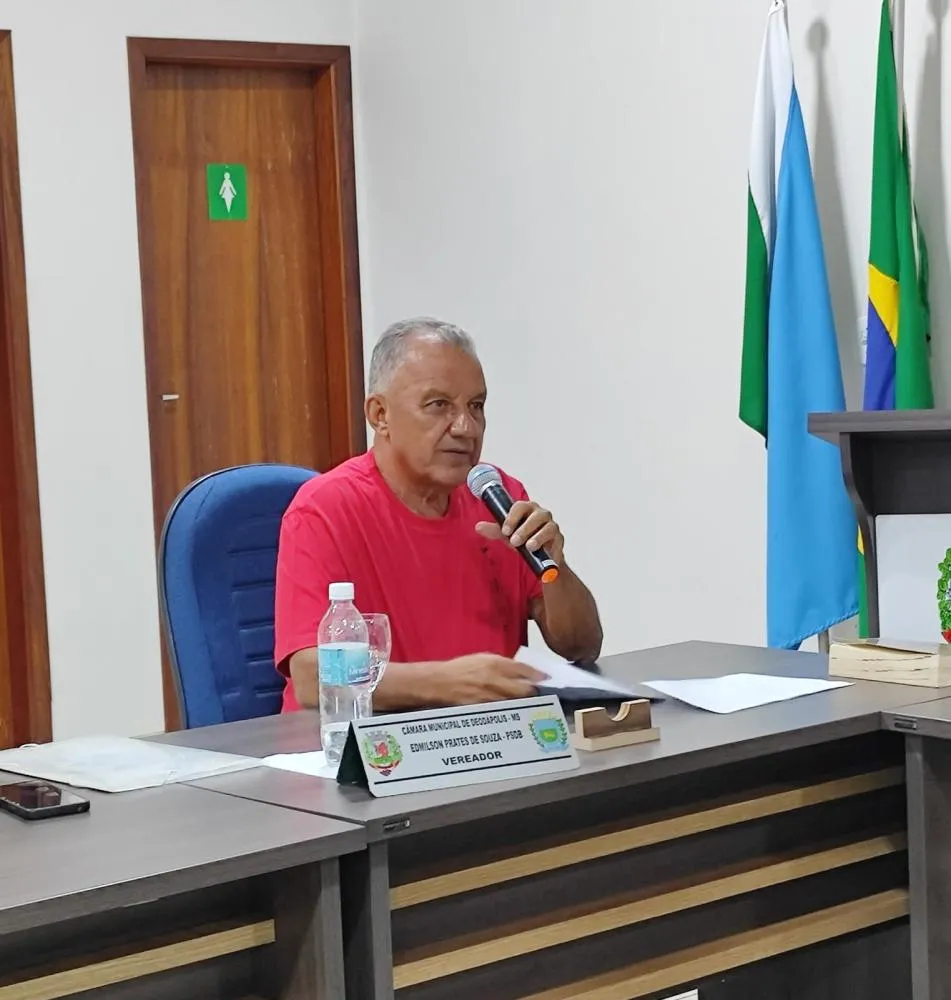 Vereador Edmilson Prates propõe aumento salarial para servidores do Executivo de Deodápolis