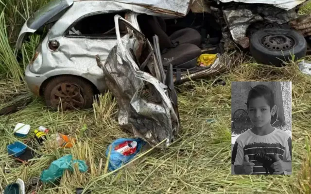 Criança de 11 anos morre em colisão frontal entre carro e caminhão prancha