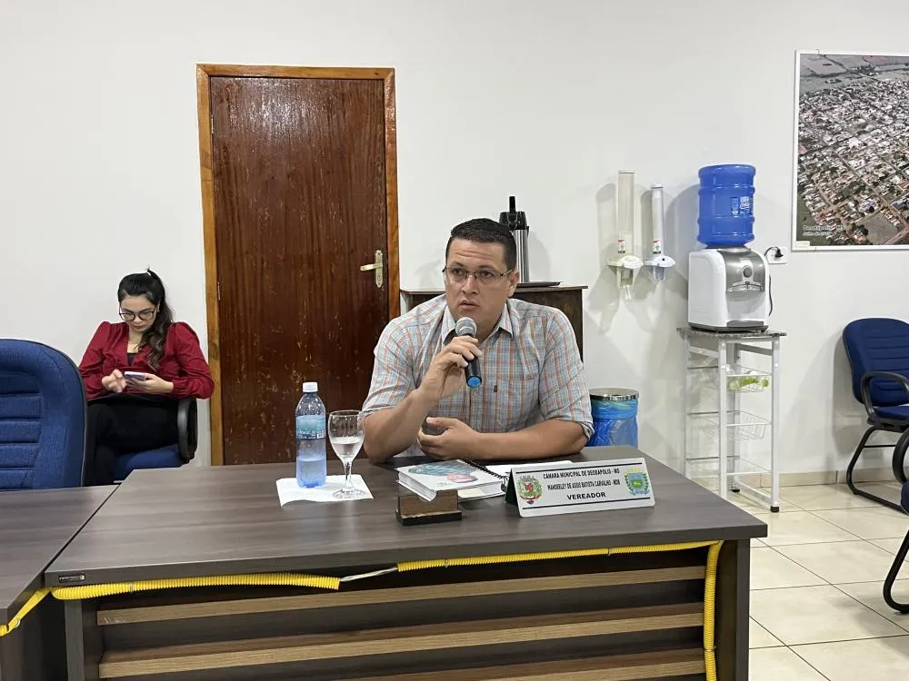 Legislativo de Deodápolis aprova indicação do vereador Wan do Porto Vilma que pede ao prefeito a conclusão do asfalto em Porto Vilma