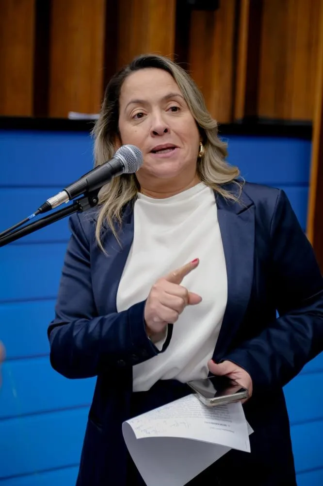 Lia Nogueira pede providências do Governo após queda de caixa d’água na Aldeia Jaguapiru