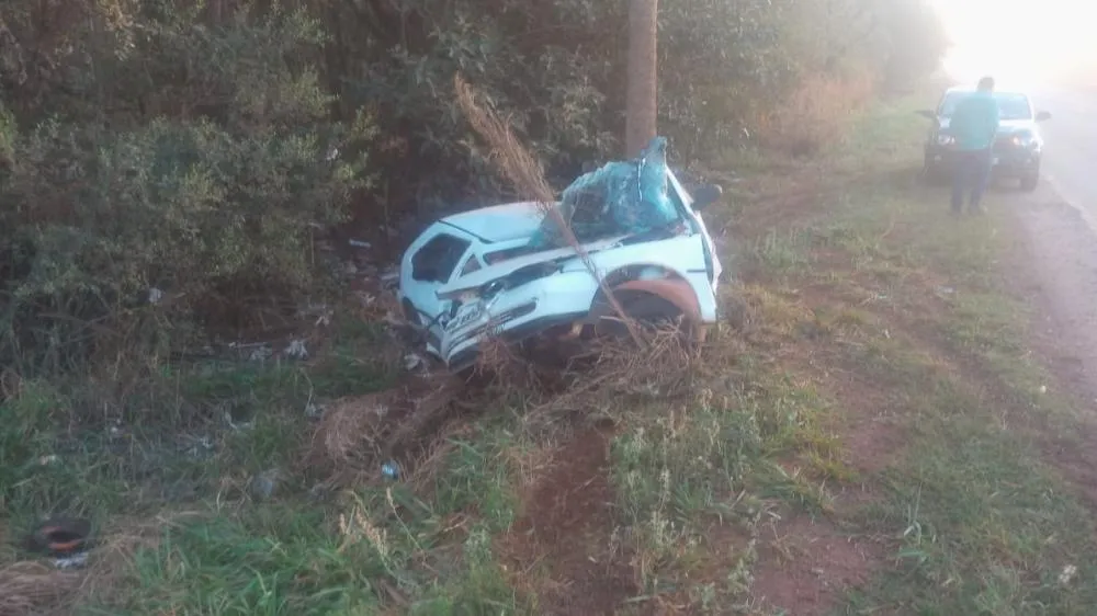 Acidente na MS-276 entre Deodápolis e Indápolis deixa uma pessoa morta e outra ferida